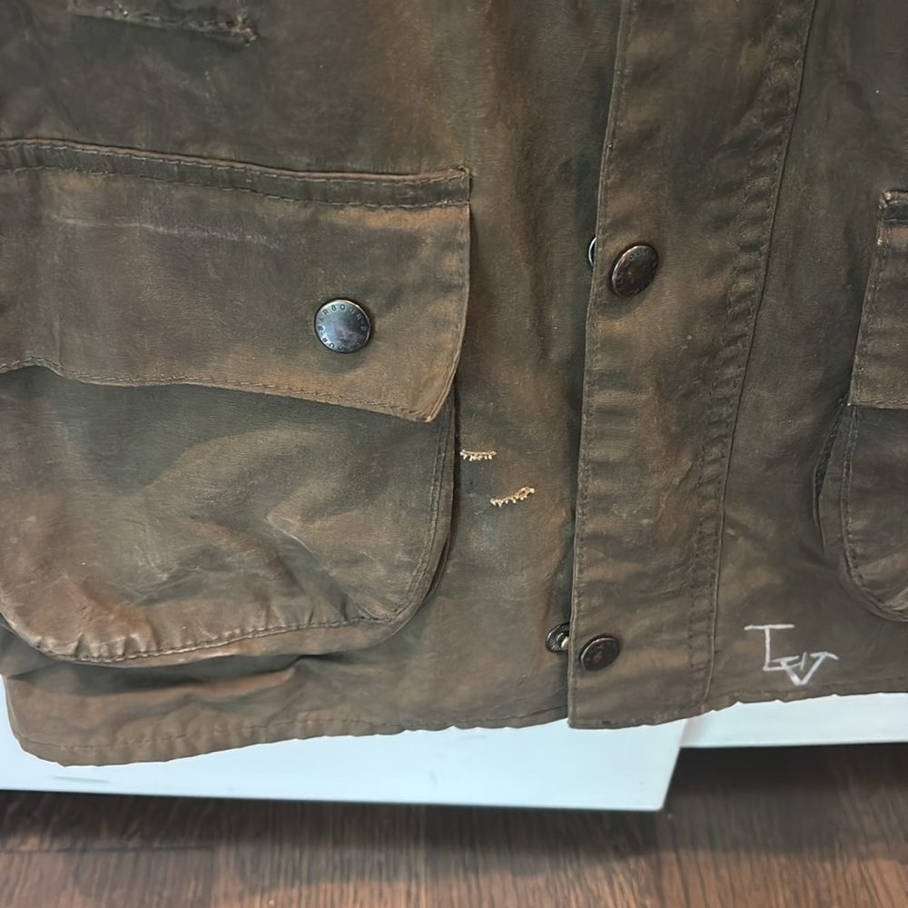 Barbour® Boys Waxed barn Jacket XL - Picture 2 of 5